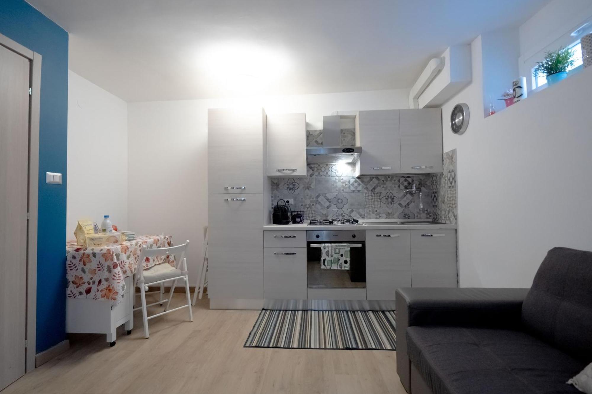 Cristian House Apartamento Vasto Exterior foto